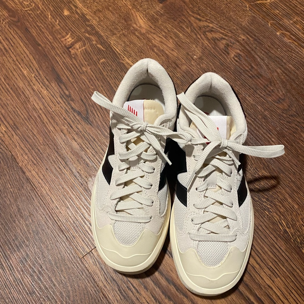 New Balance CT302 Sneakers